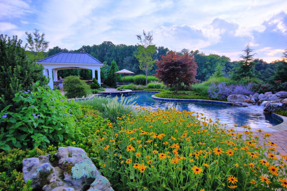 Rambling Levels of Fun: Mount Airy by Surrounds Landscape Architecture