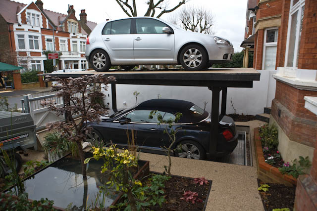 Innovative Space-Saving Underground Home Parking Solutions (14)