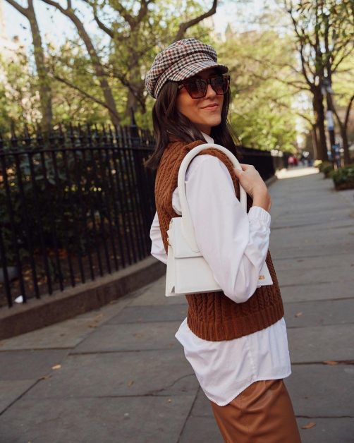 How do you wear white in the winter of 2022 in the fashionista way?