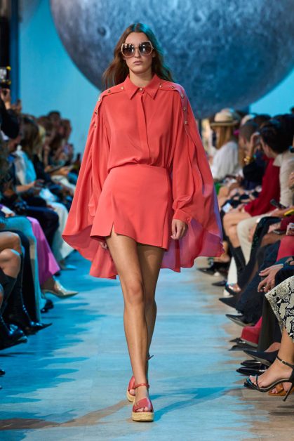Flared Mini Skirts: The Must-Have Piece for Summer 2024