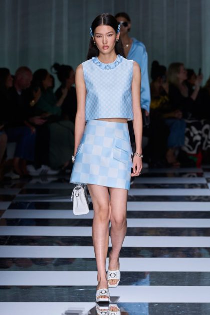 Flared Mini Skirts: The Must-Have Piece for Summer 2024