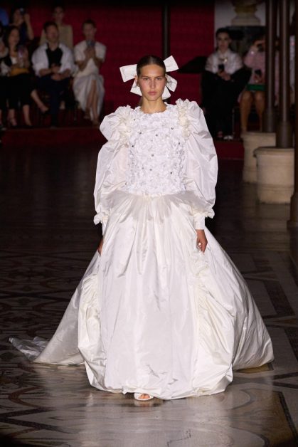 The Latest Bridal Trends from Paris Haute Couture Fall/Winter 2024-2025