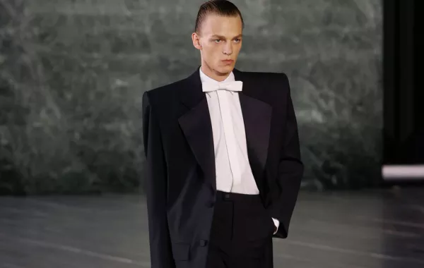 Top Men's Wedding Suit Trends for Summer 2024