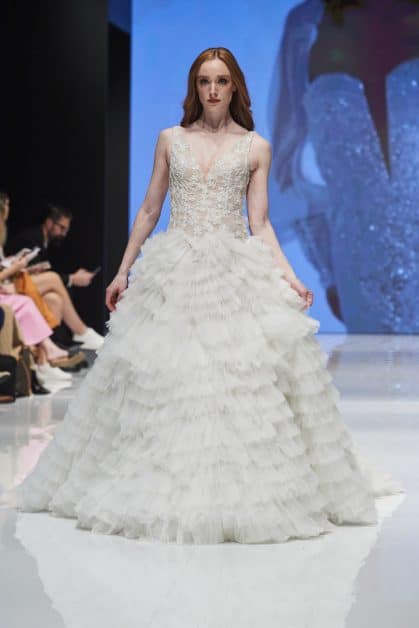 Top Ruffled Wedding Dresses for Slim Brides in 2024